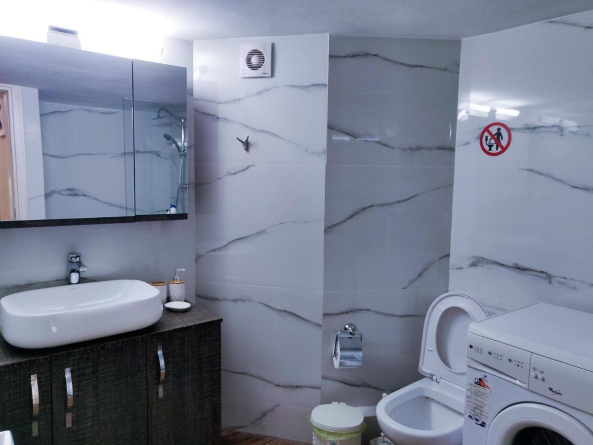 Luxury Suites With King-Sized Bed Салоніки Номер фото